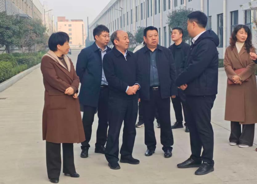 市科技局進(jìn)企業(yè)宣講黨的二十屆四中全會(huì)精神